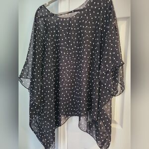 A symmetrical overlay shirt